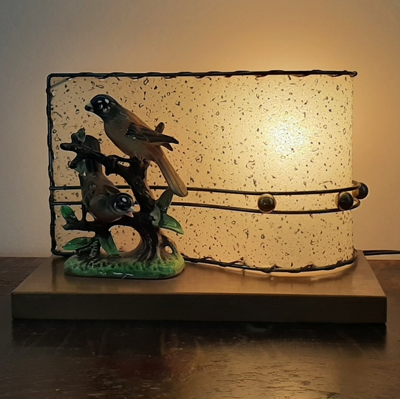 Vintage Art Deco Lamp - Picture 2 of 4